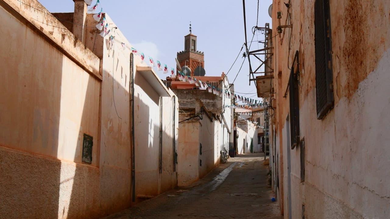 ORAN, TLEMCEM et AU-DELA Sur les Traces des Zianides et des Corsaires 